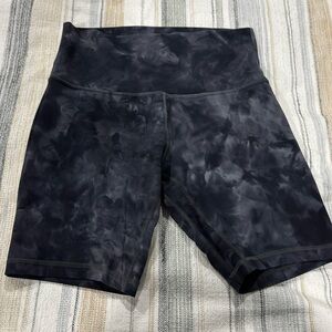 Lululemon Align shorts